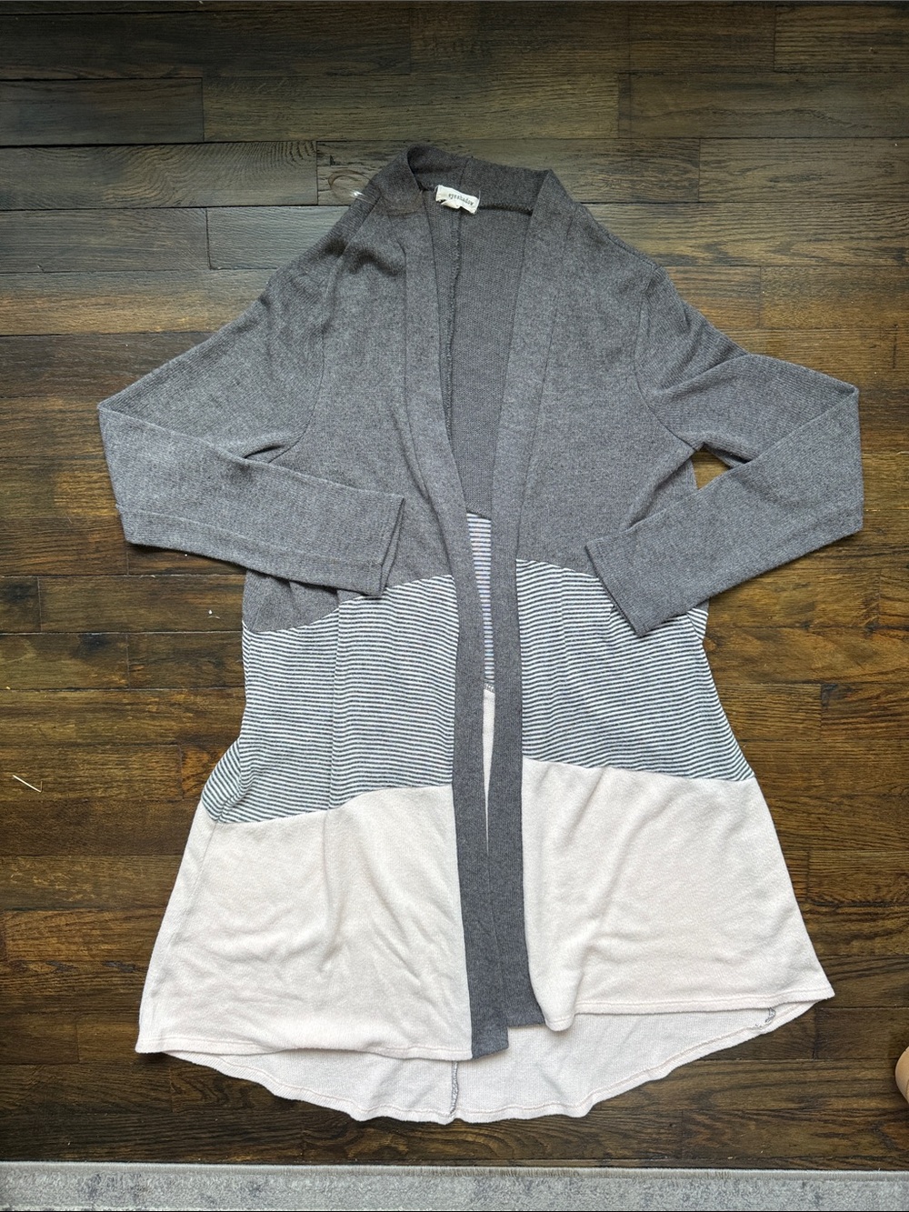 Women Pink and Gray Cardigan Eyeshadow Gray Knit Top - Charcoal Heather